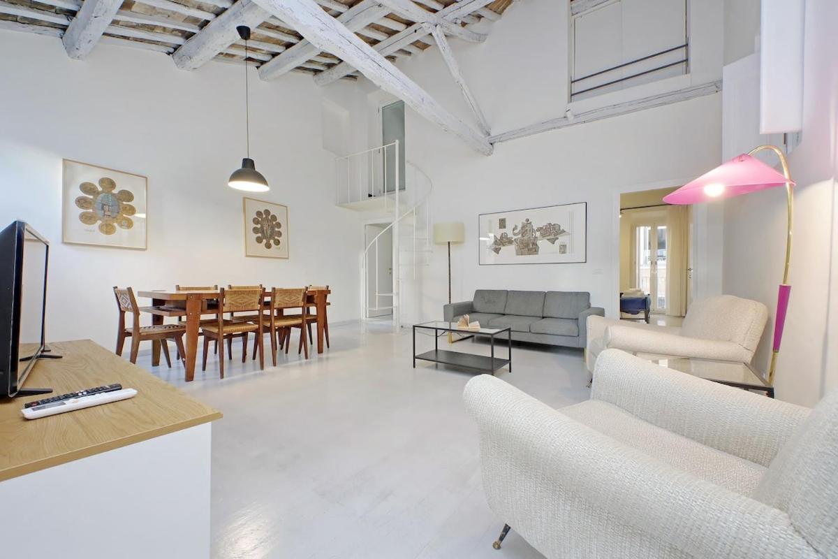 Monti Charming Boschetto Apartment Rome